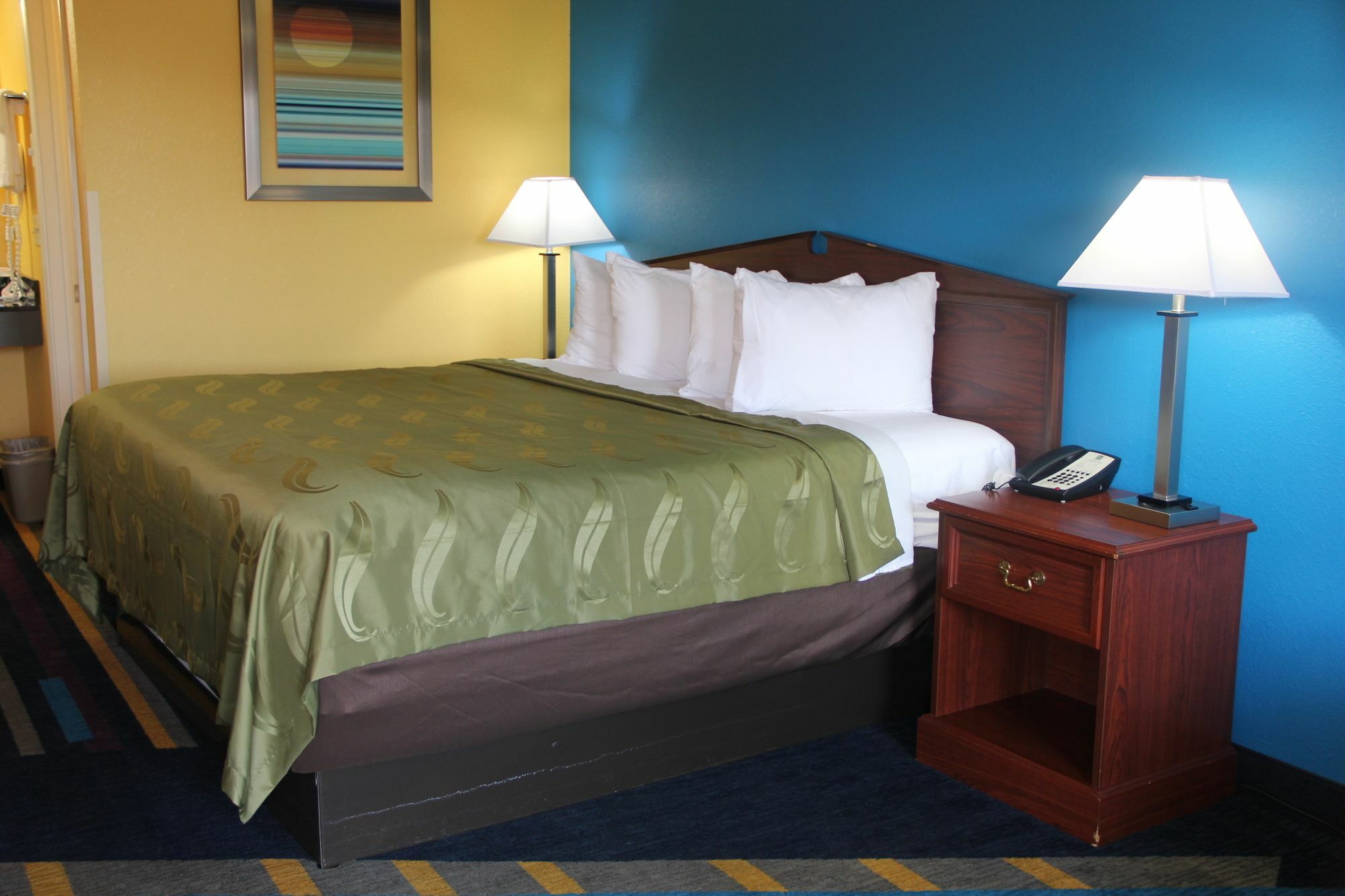 Quality Us 431 Inn 2*